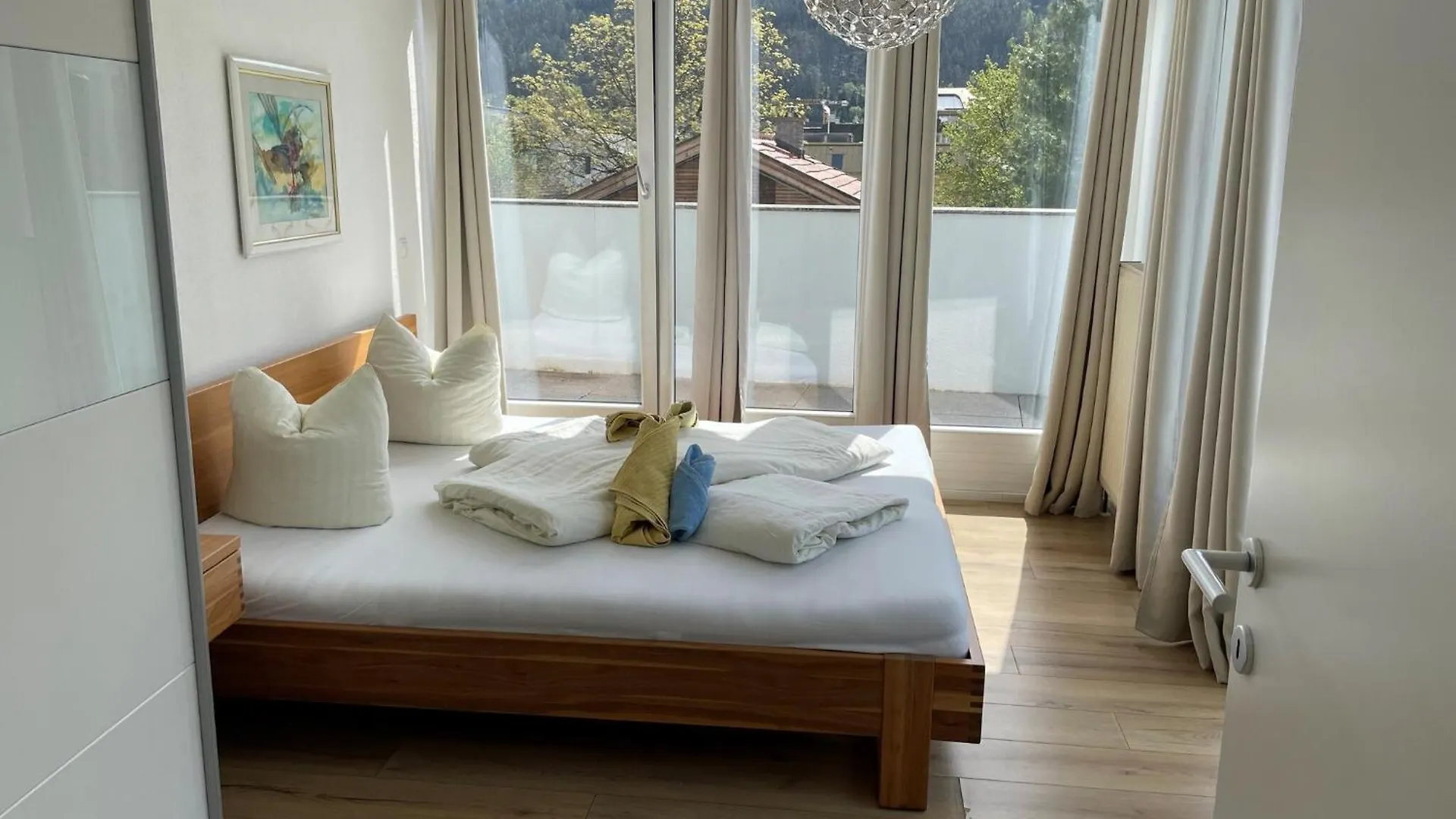 Apartment In Innsbruck Near Ambras Castle , Cleaning Included