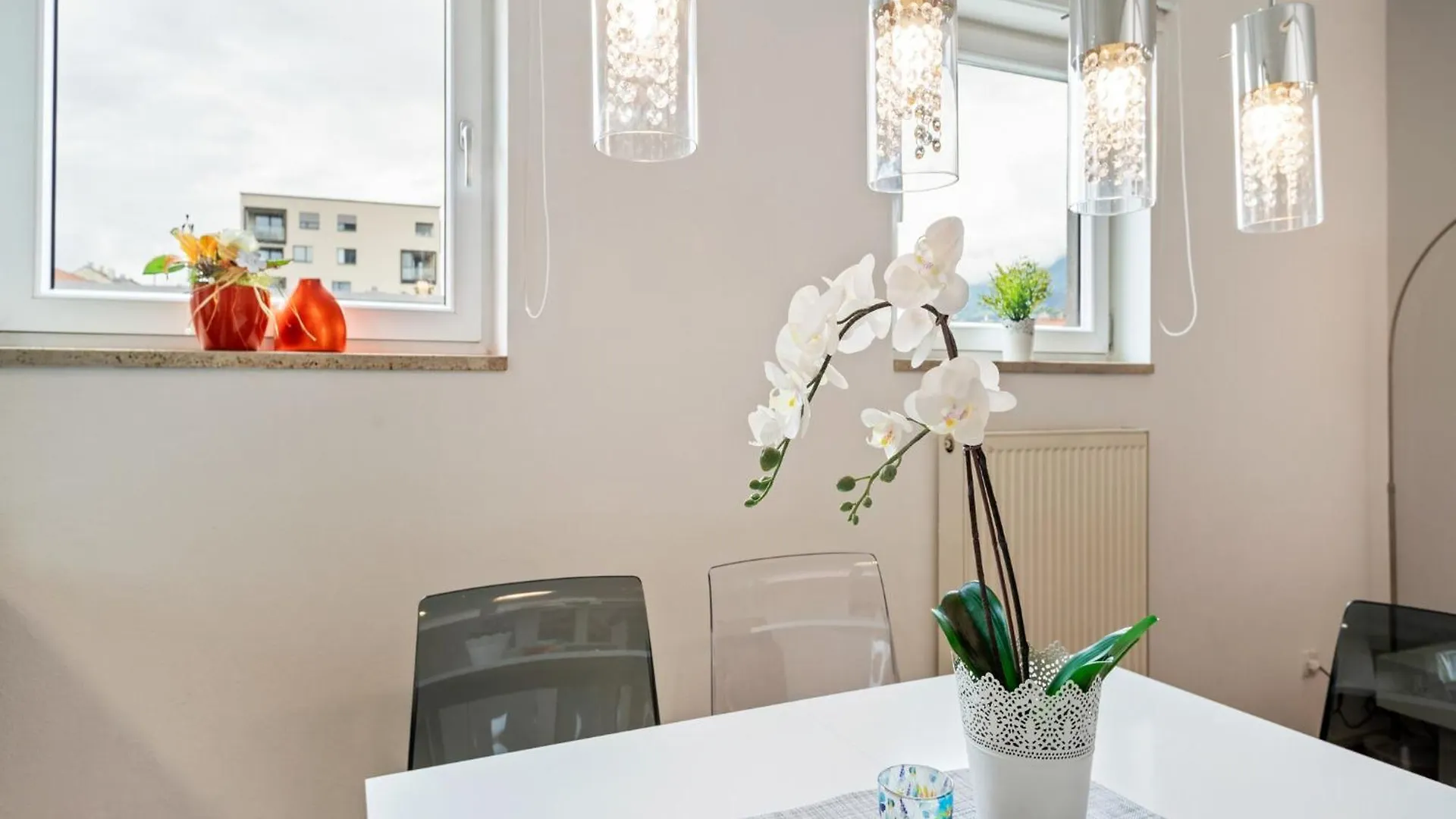 Apartment In Innsbruck Near Ambras Castle , Cleaning Included
